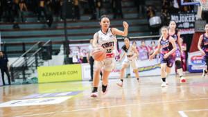 tim-putri-SMAN-1-Mojokerto-yang-sukses-melaju-ke-Round-2-Honda-DBL-with-Kopi-Good-Day-2025.jpg
