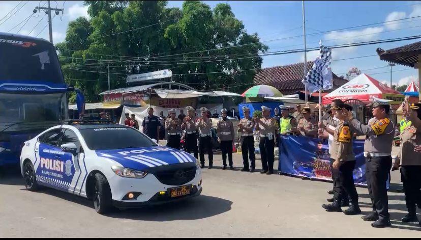 Antusiasme Warga Ikuti Program Balik Gratis Polres Ponorogo ke Jakarta, 3 Armada Bus Diberangkatkan