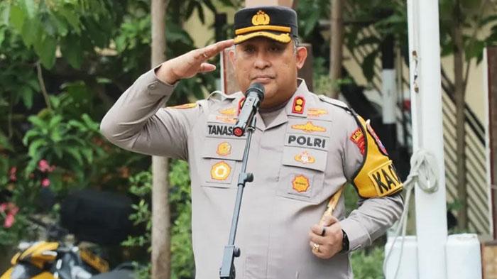 AKBP-William-Cornelis-Tanasale-saat-menjabat-sebagai-Kapolres-Pelabuhan-Tanjung-Perak.jpg
