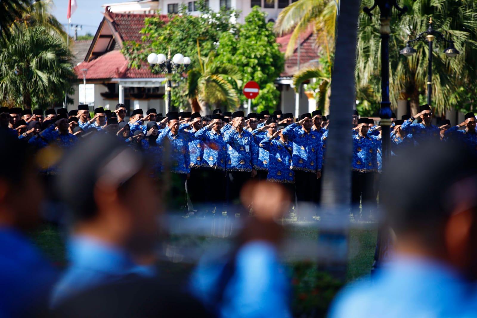 ASN-Pemkab-Ponorogo-saat-apel-di-halaman-Pendopo.jpg