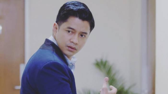 Aktor-Adly-Fairuz-yang-kini-digugat-Rp-5-miliar-diduga-melakukan-penipuan-modus-calo-akpol.jpg