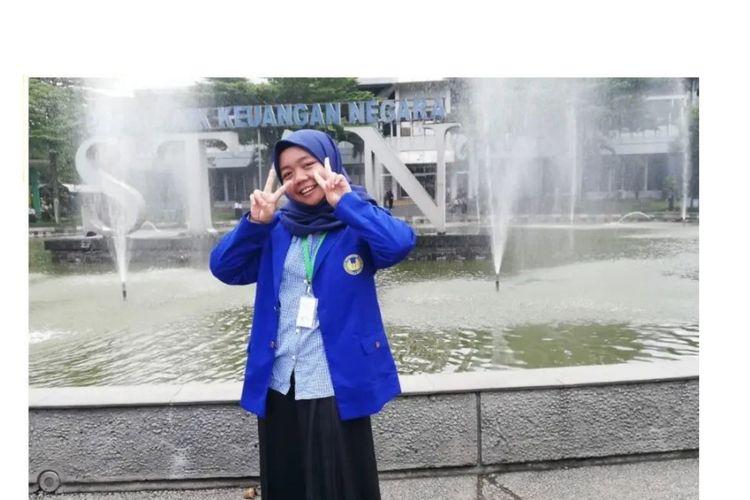 Anindya-Fauziyah-Basuki-alumni-MAN-1-lolos-masuk-PKN-STAN.jpg