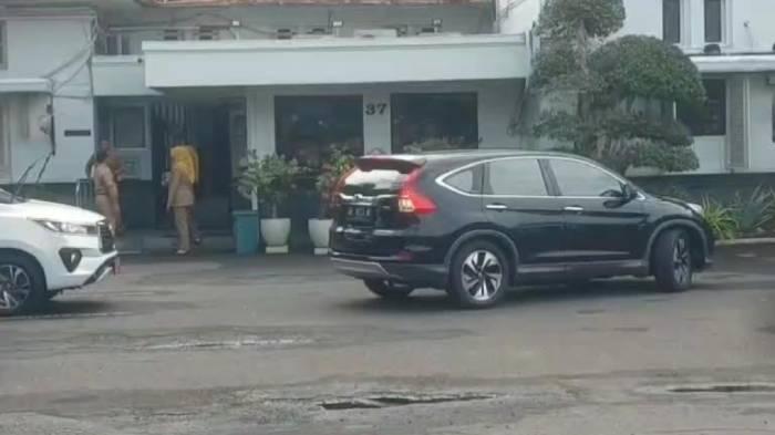 Balai-Kota-Madiun-Wali-kota-madiun-maidi-terjaring-ott-kpk.jpg