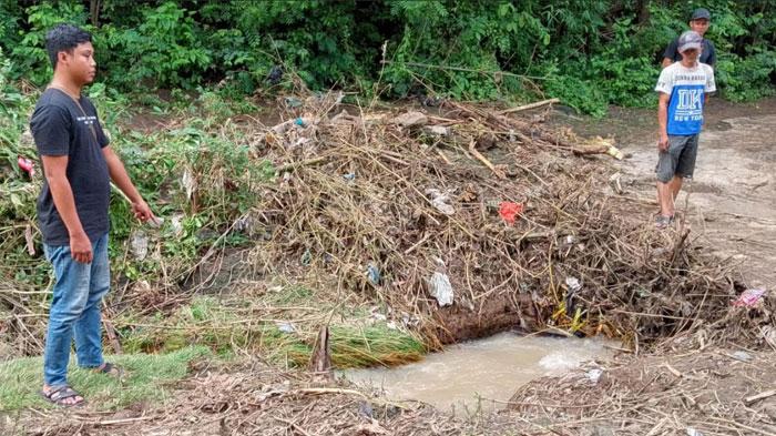 Terpeleset saat Mancing, Bocah 9 Tahun di Probolinggo Ditemukan Tewas, Jasad Tersangkut Ranting