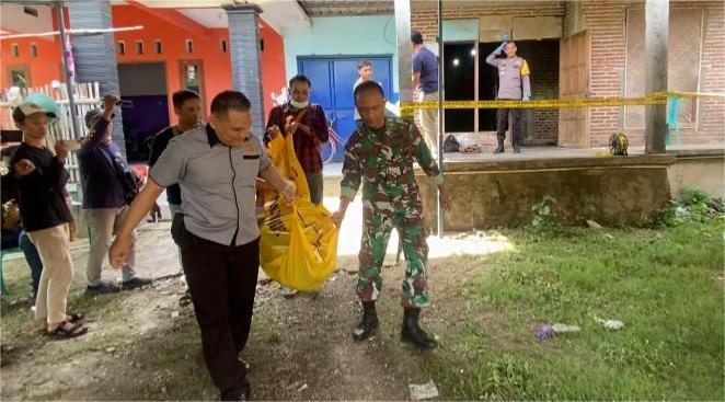 Bonamin-60-tewas-ditangan-anak-kandungnya-sendiri-RD-27-di-rumahnya-di-Kelurahan.jpg