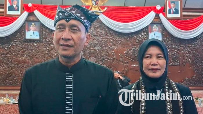 Bupati-Bojonegoro-Setyo-Wahono-dan-Wakil-Bupati-Nurul-Azizah-jelaskan-dana-kas-daerah-Rp-36-triliun.jpg