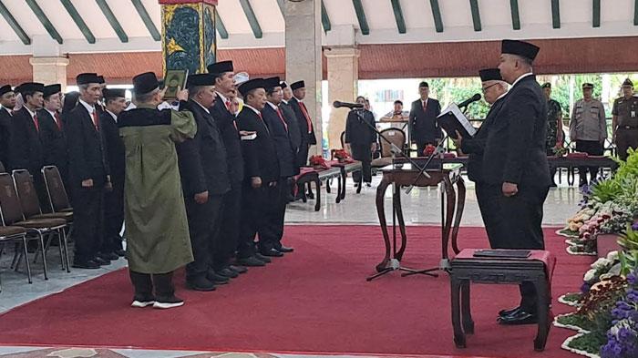 Bupati-Malang-Sanusi-pimpin-pengambilan-sumpah-jabatan-pejabat-yang-baru-dilantik-hari-ini.jpg