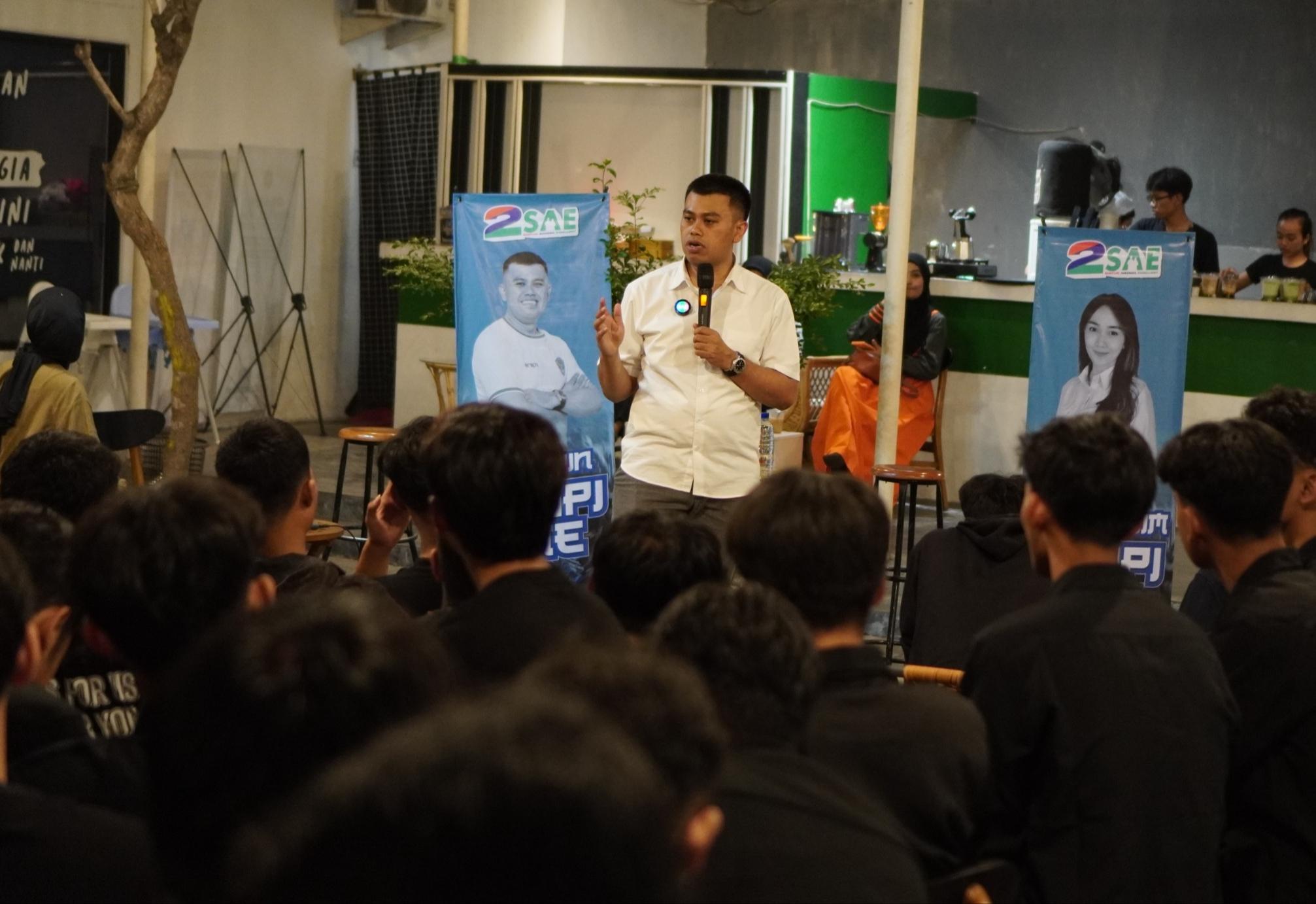 Diskusi Bareng Gen Z, Mas Ibin-Elim Dicurhati Soal Fasilitas Wifi dan Lapangan Kerja di Kota Blitar