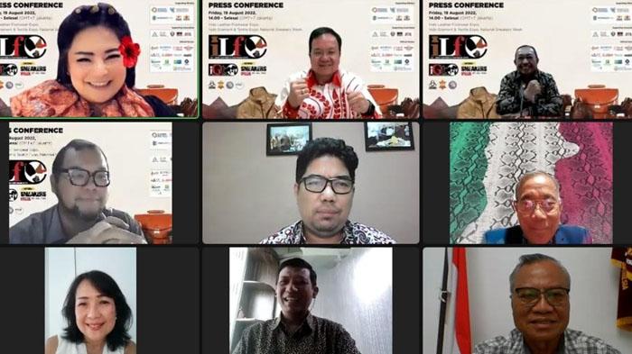 Chief-Executive-Officer-Kristamedia-Pratama-Daud-D-Salim-umumkan-Indo-Leather-and-Footwear-Expo-2022.jpg