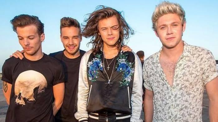 Lirik dan Chord Gitar Truly Madly Deeply - One Direction: So Baby, Say You’ll Always Keep Me