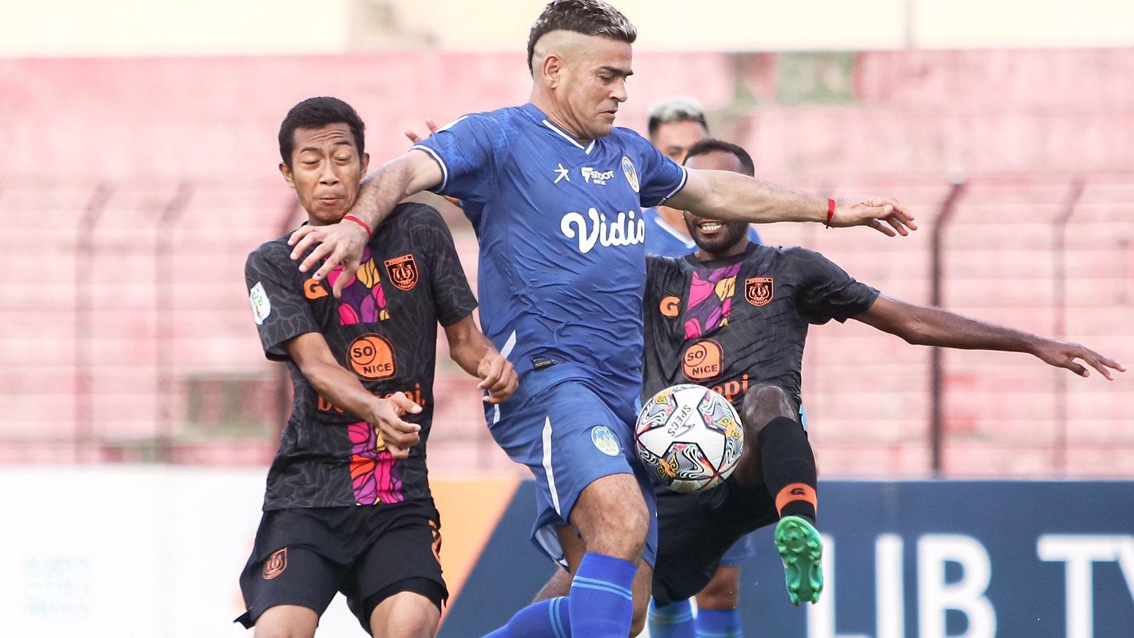 Cristian-Gonzales-menjadi-aktor-kemenangan-PSIM-Yogyakarta-atas-Persela.jpg