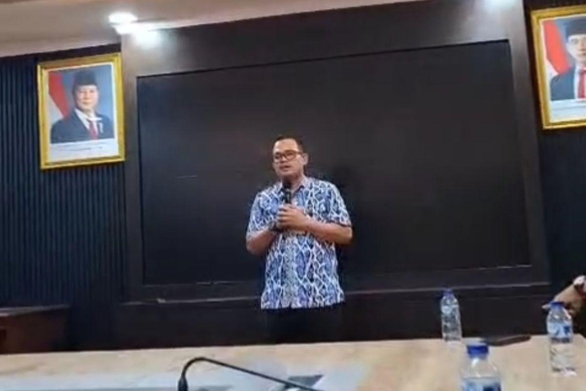 Cuplikan-tangkapan-layar-video-permintaan-PNS-di-hadapan-DPRD.jpg