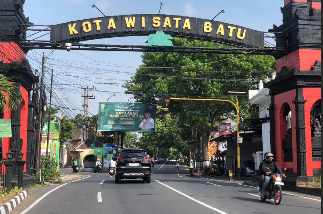 Penyesuaian UMK 7 Daerah Jatim per 1 November, Surabaya Rp5 Juta, Kota Batu Tak Termasuk, Kenapa?