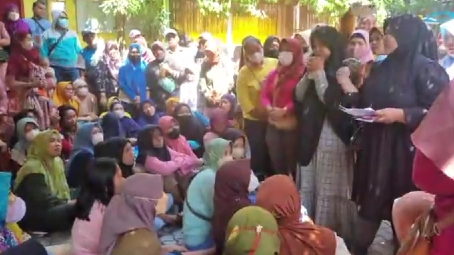 Wali Murid SDN 19 Gresik Protes Keras Biaya Paket Rp 1 Juta: Awalnya Dicicil, Sekarang Tidak Bisa