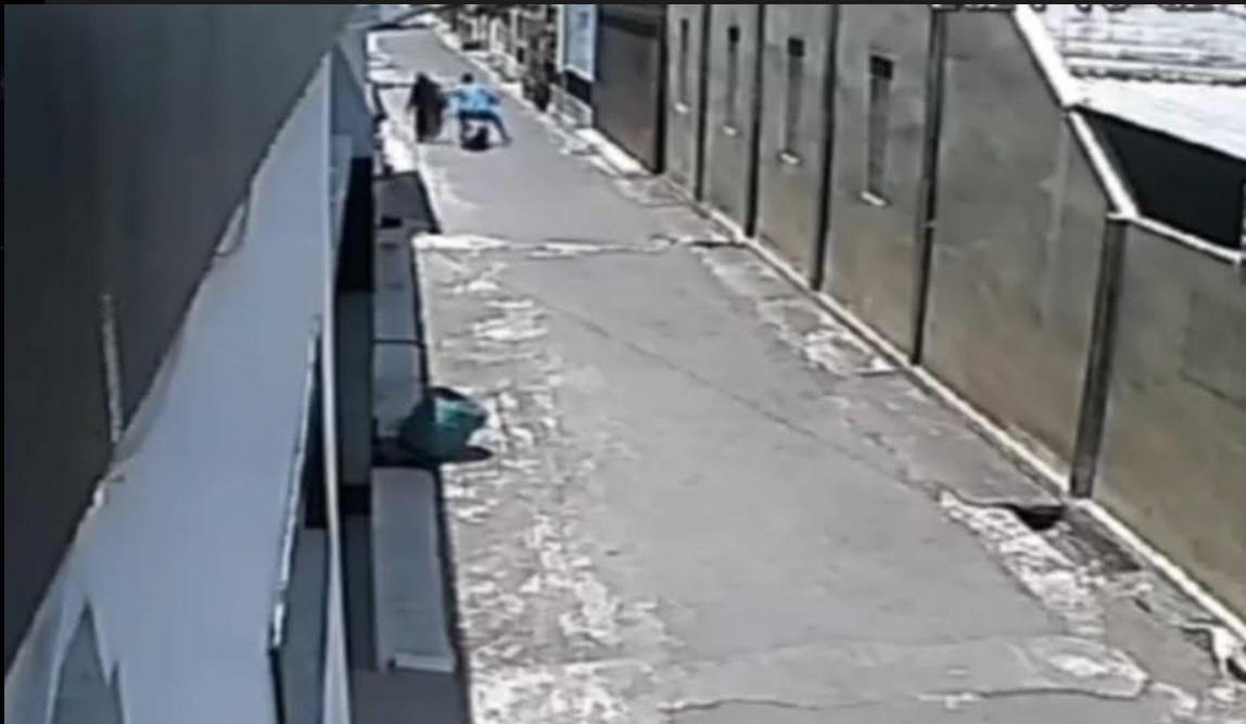 Mau Pulang Kerja, Dokter Spesialis Probolinggo Jadi Korban Percobaan Jambret, Sampai Terpelanting