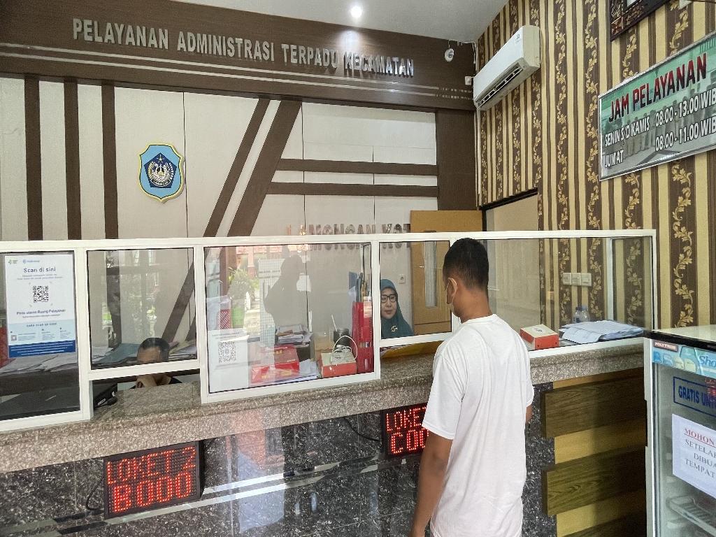 Kecamatan Lamongan Kota & Disdukcapil Buka Layanan Adminduk hingga Aktivasi IKD Saat Libur Natal