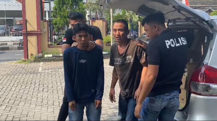 Gasak Handphone, Ini Tampang Copet saat Laga Persebaya vs Persib di Gresik, Satu Rekannya Kabur