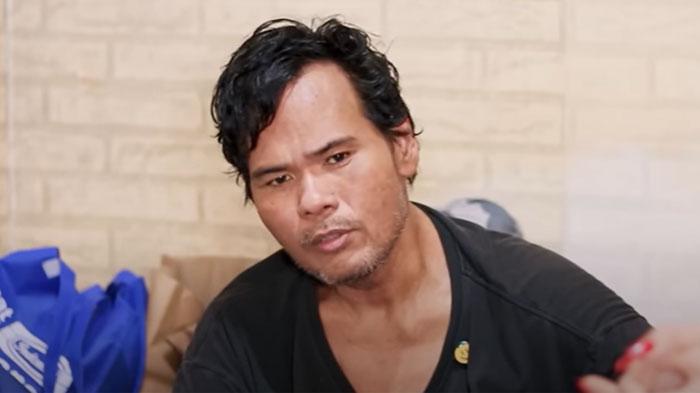 Fahmi-Bo-tak-pernah-keluar-rumah-selama-setahun.jpg