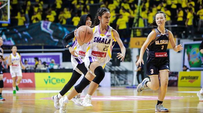 Garneta-Smala-dalam-pertandingan-SMAN-5-Surabaya-Smala-vs-SMA-Gloria-2-Surabaya.jpg