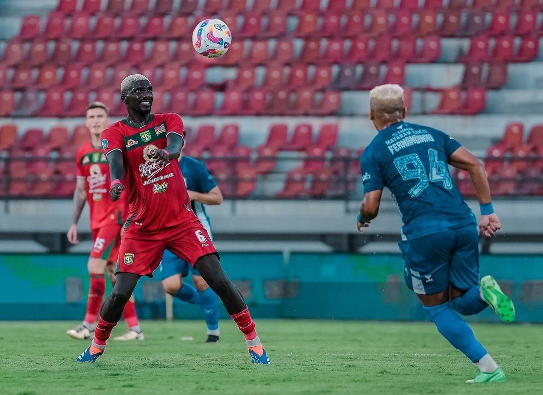 Skor Babak I PSS Sleman vs Persebaya 3-0, Gol Bruno Moreira Dianulir VAR