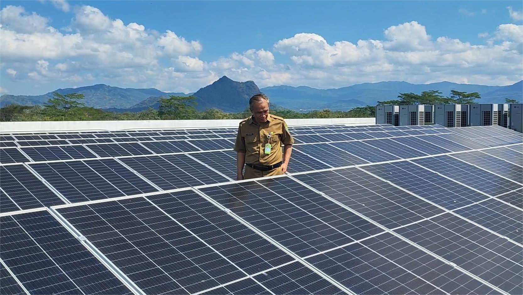 RSUD dr Soedomo Trenggalek Kian Mandiri Energi dengan Pemanfaatan Panel Surya