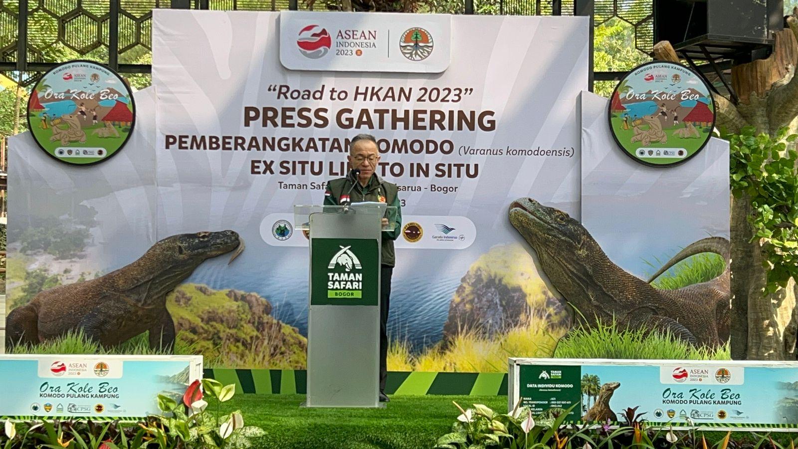 KLHK-Berangkatkan-6-Komodo-yang-Dikembangbiakkan-TSI-dan-PT.jpg