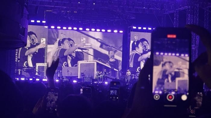 KONSER-MUSIK-The-Script-gelar-konser-di-Surabaya-dalam-rangka-The-Script-Satellites-World-Tour.jpg