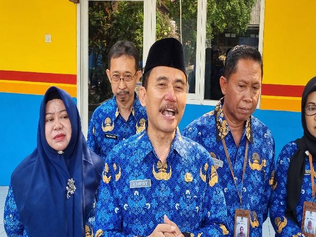 BREAKING NEWS: Kadispendik dan Polisi Datangi SDN 236 Gresik, Sebut Usut Tuntas: Tak Ada Ditutupi