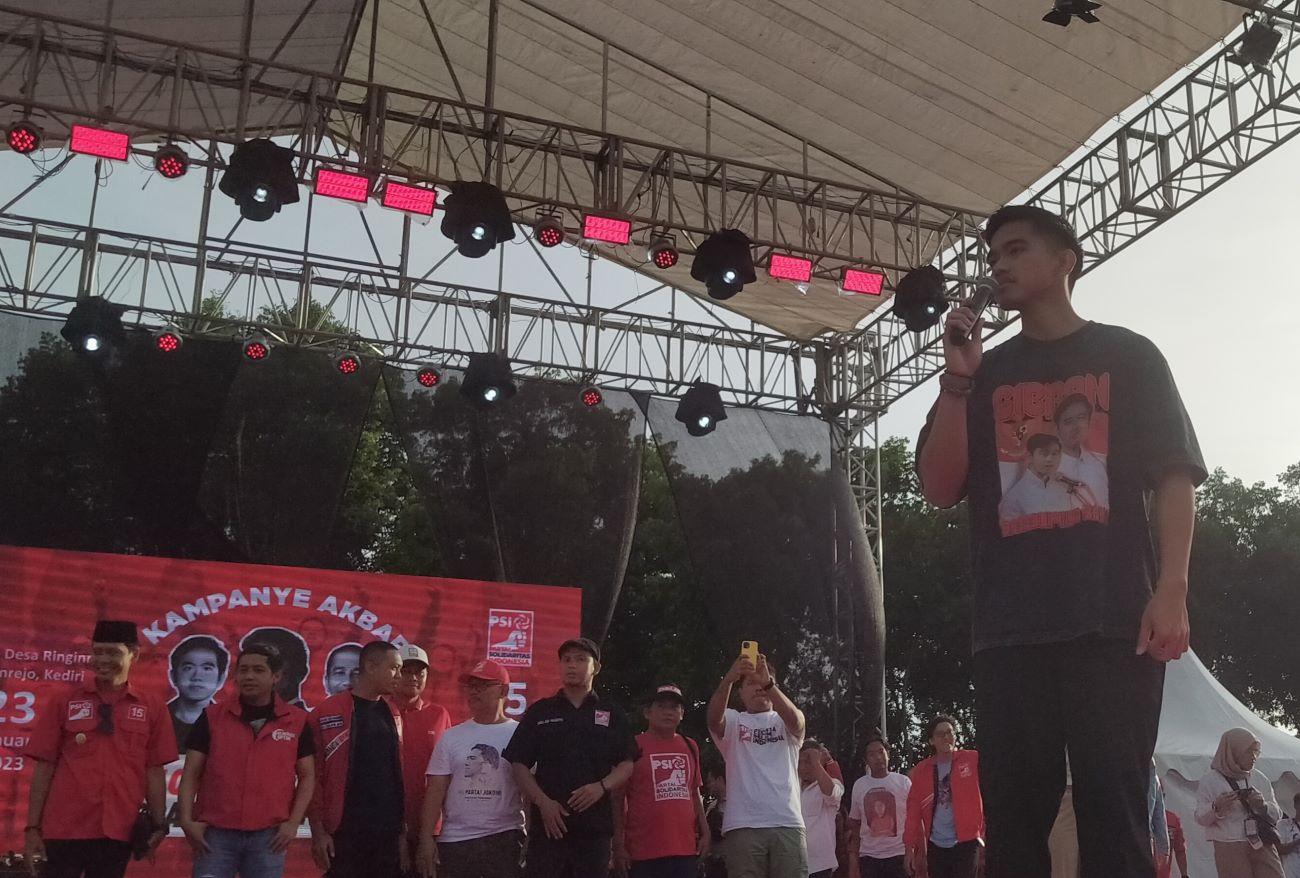 Kaesang-Pangarep-kampanye-terbuka-di-Lapangan-Ringinrejo-Kediri.jpg