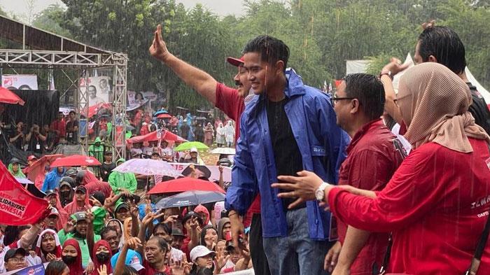 Kaesang-hujan-hujanan-saat-kampanye-akbar-PSI.jpg