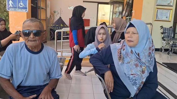 Pengakuan Kakek Pengemis di Magetan Bawa Uang Rp 10 Juta Modal Pasang Gelas: Hasil dari Cari