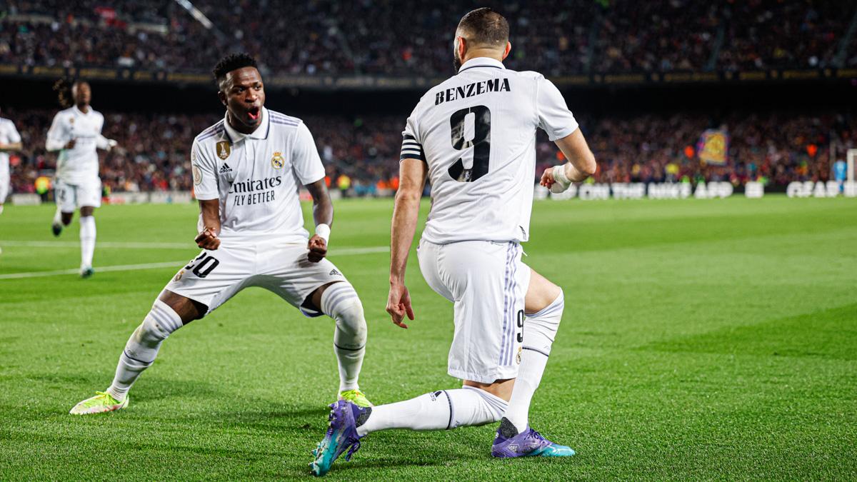 Karim-Benzema-mencetak-hattrick-untuk-Real-Madrid.jpg