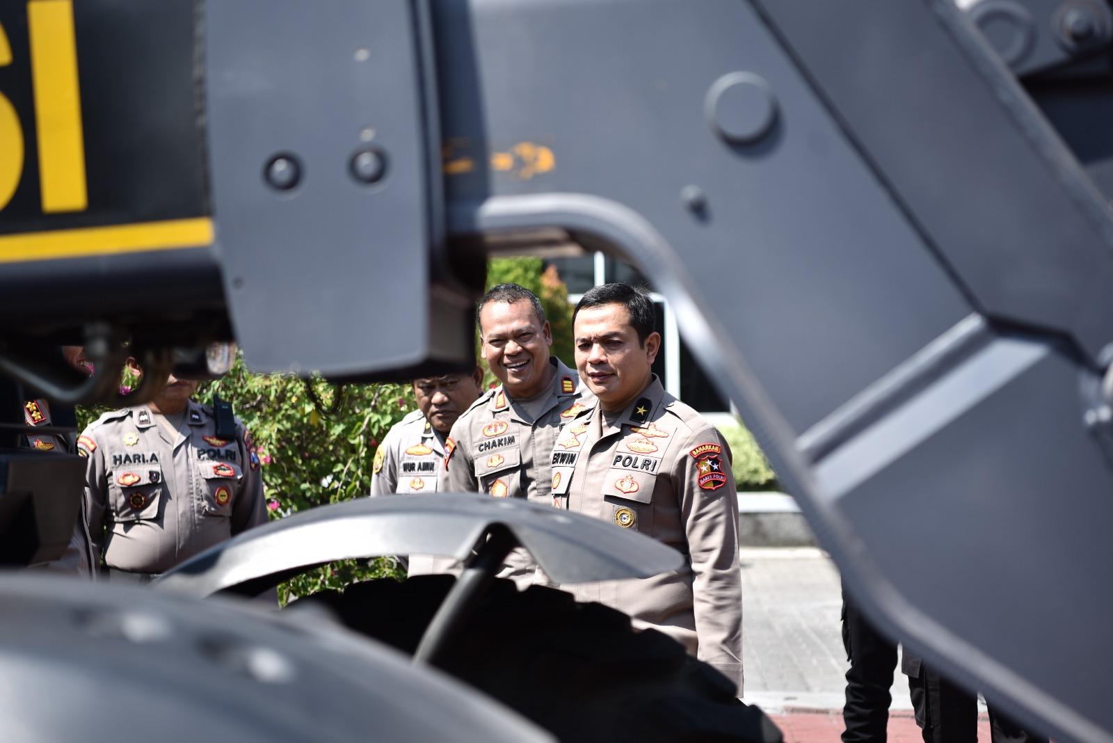 Jelang Pilkada Gresik 2024, Kabaharkam Polri Cek Kesiapan Satsamapta dan Satbinmas Polres Gresik