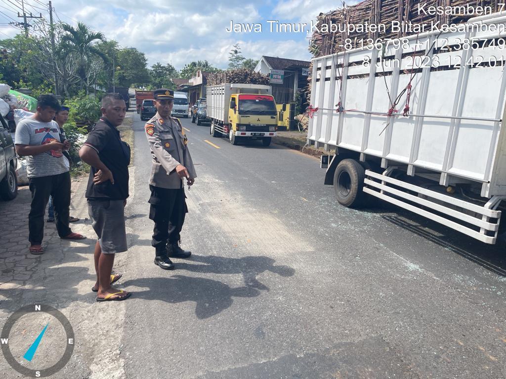 Kecelakaan Beruntun di Blitar, Mobil Brio Bu Guru Masuk Kolong Truk Fuso, Lokasi Terkenal Rawan