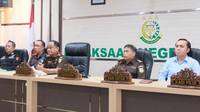 Kepala-Kejaksaan-Negeri-Jember-Yadyn.jpg