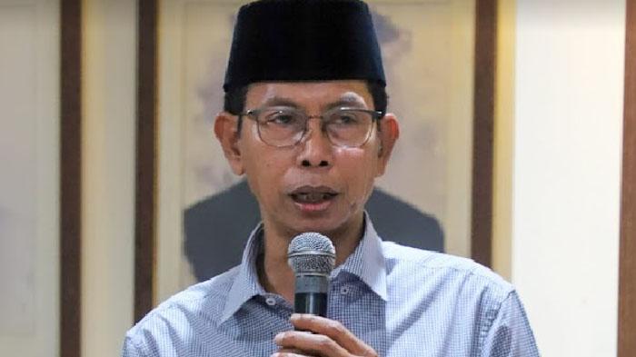 Ketua-DPRD-Kota-Surabaya-Adi-Sutarwijono-mengajak-masyarakat-untuk-berlibur-di-Surabaya.jpg