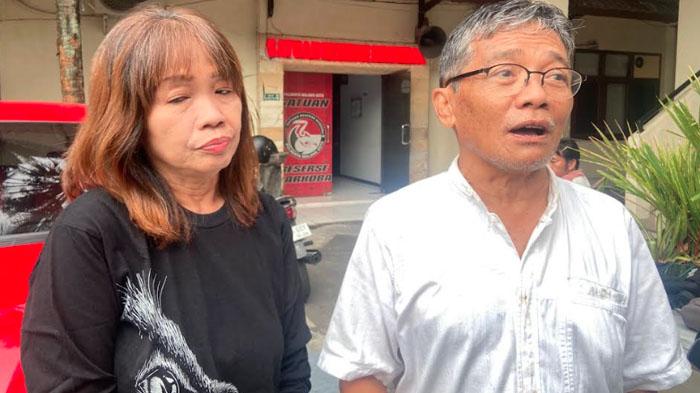 Ketua-RT-3RW-8-Kelurahan-Sawojajar-Malang-Bambang-Priyadi-melaporkan-belasan-kucing-mati-misterius.jpg