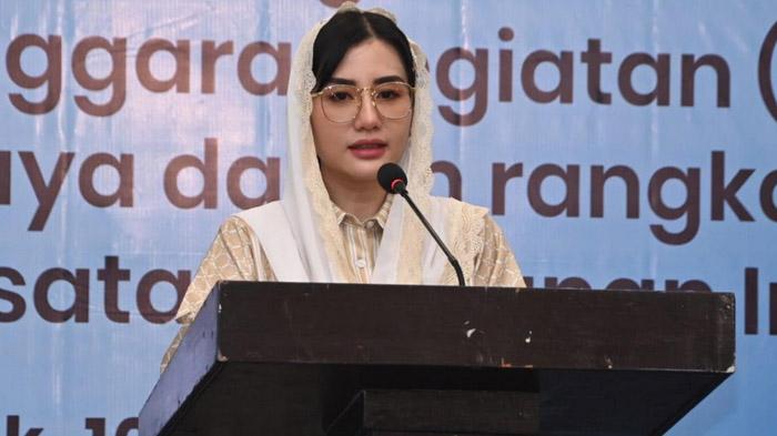 Ketua-TP-PKK-Kabupaten-Trenggalek-Novita-Hardini-dorong-potensi-ekonomi-berwawasan-lingkungan.jpg