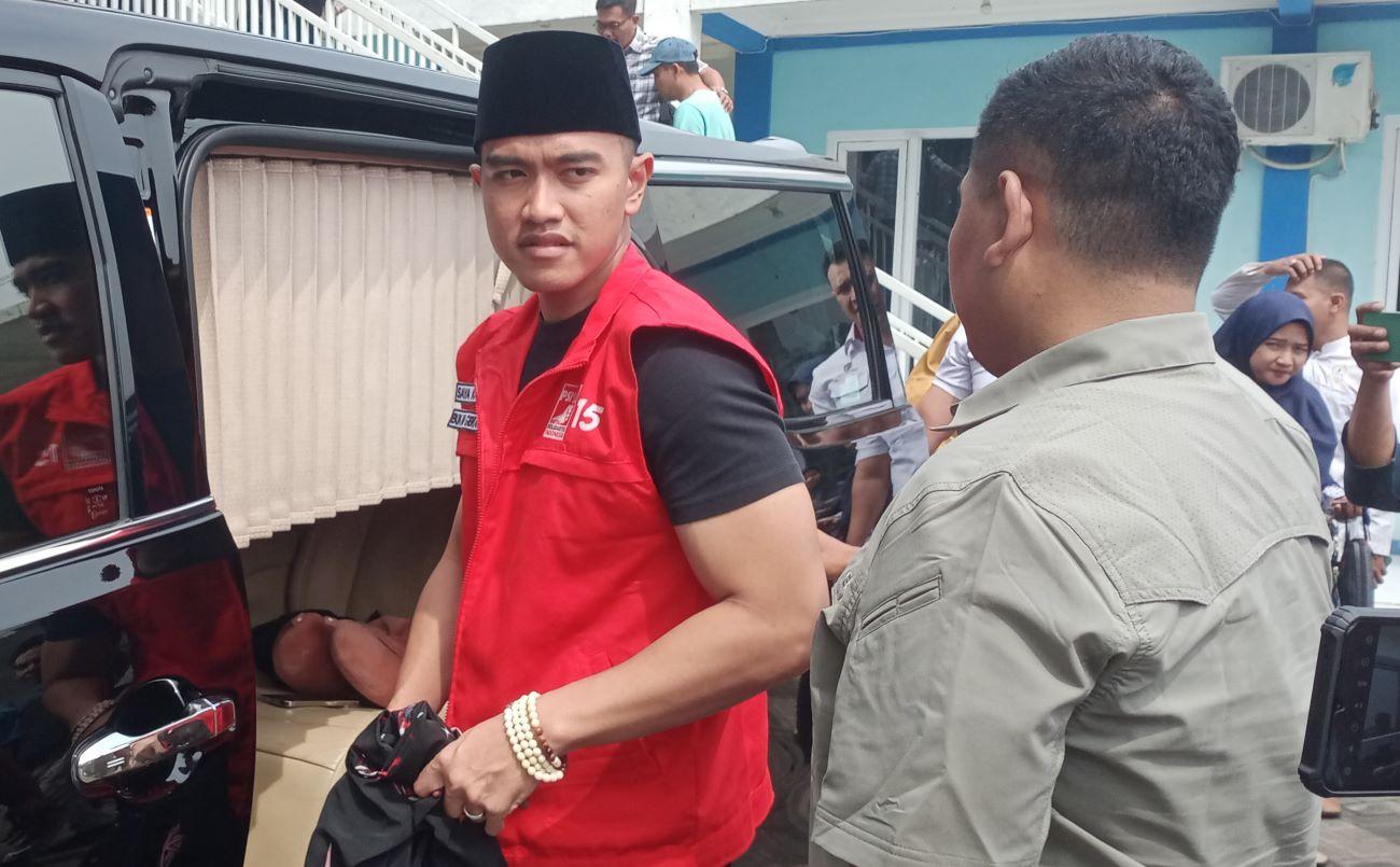 Ketua-Umum-PSI-Kaesang-Pangarep-di-acara-dialog-kebangsaan-di-Lamongan.jpg