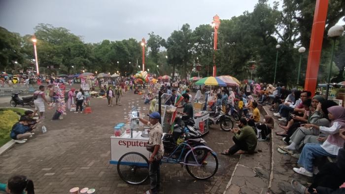 Kawasan Alun-alun dan Kayutangan Sudah Mulai Ramai PKL, Pemkot Malang akan Tertibkan