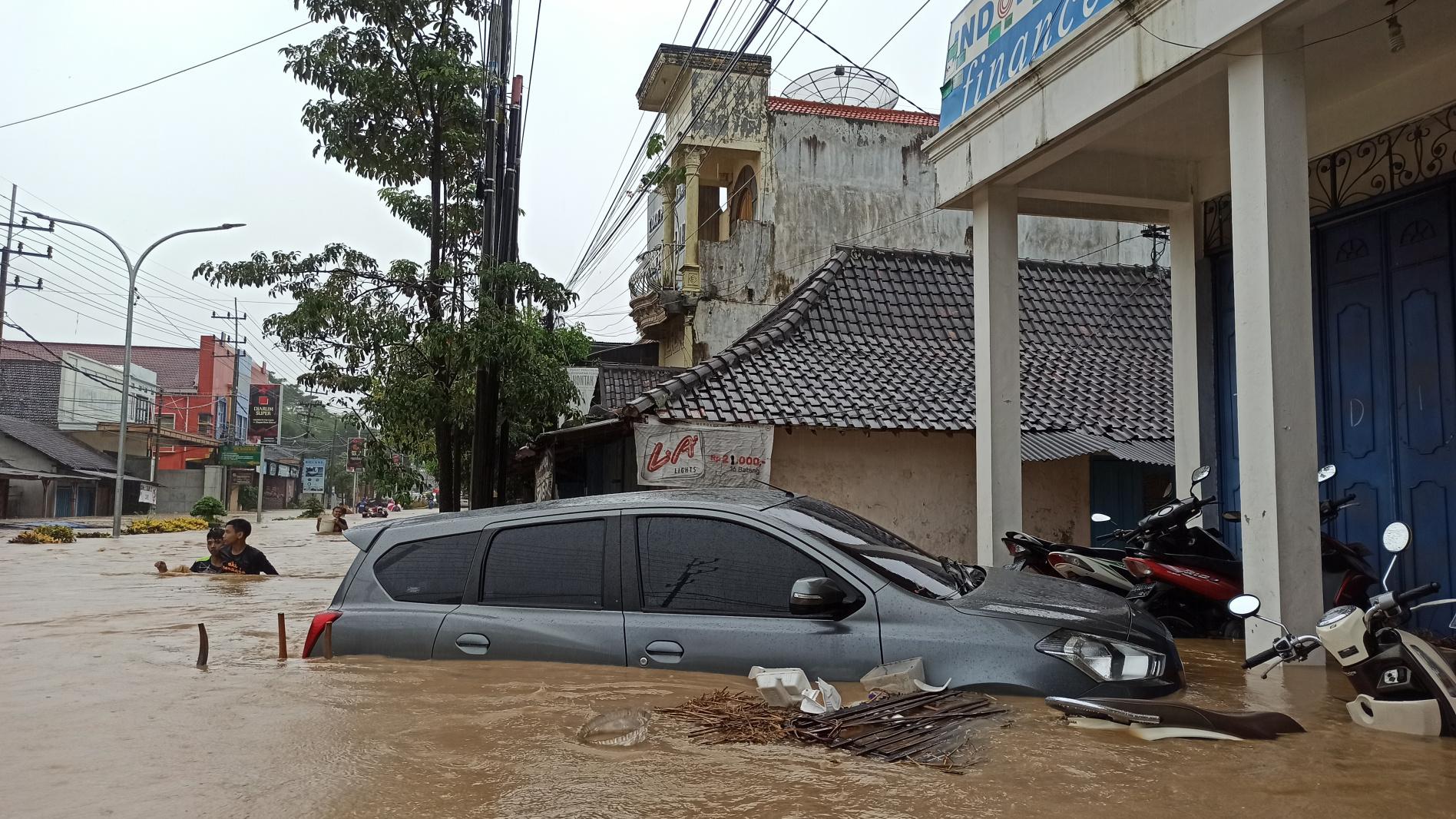 Kondisi-banjir-di-Kabupaten-Trenggalek-beberap-waktu-lalu.jpg