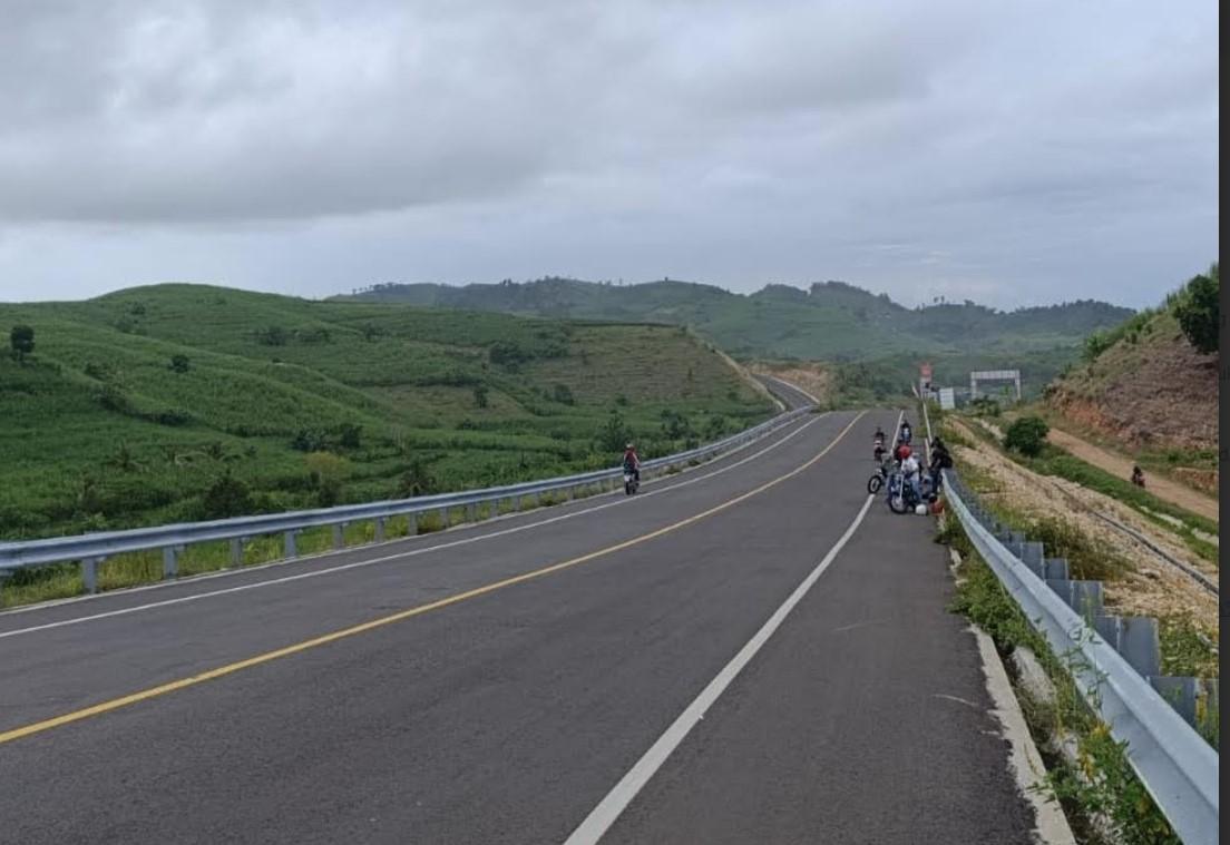 Penampakan Jalur Lintas Selatan Ruas Bululawang di Blitar Sudah Tersambung hingga ke Tulungagung