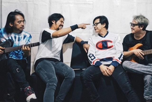 Lagu-Pintu-Sorga-merupakan-lagu-religi-yang-dipopulerkan-oleh-grup-band-rock-Gigi.jpg