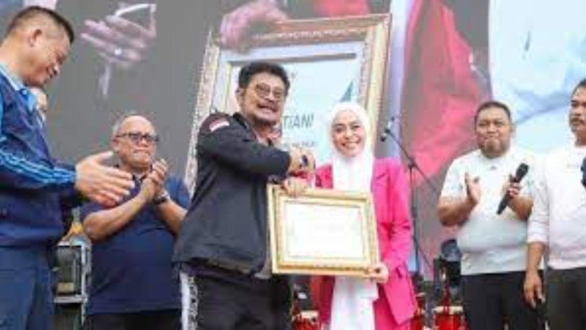 Lesti-Kejora-jadi-duta-petani-milenial.jpg