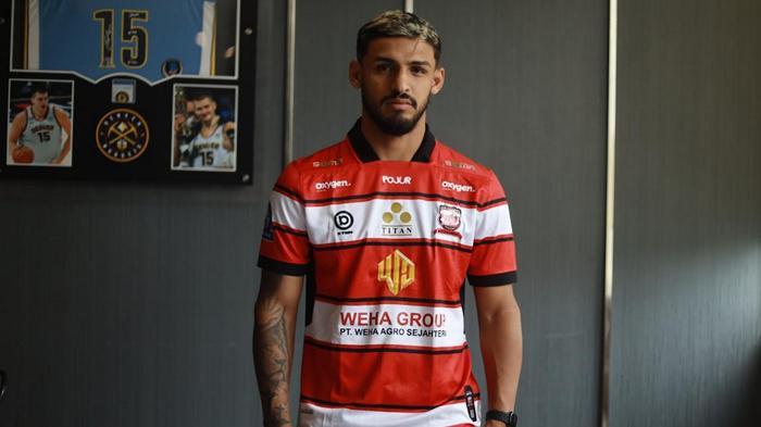 Madura-United-merekrut-Riquelme-Sousa-untuk-arungi-putaran-kedua-Super-League-20252026.jpg