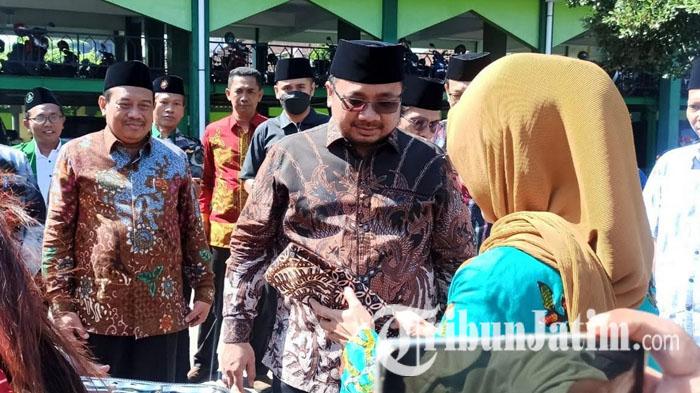 Menteri Agama Gus Yaqut Tanggapi Soal Sapi untuk Kurban di Masa PMK: Bisa Pakai Kambing