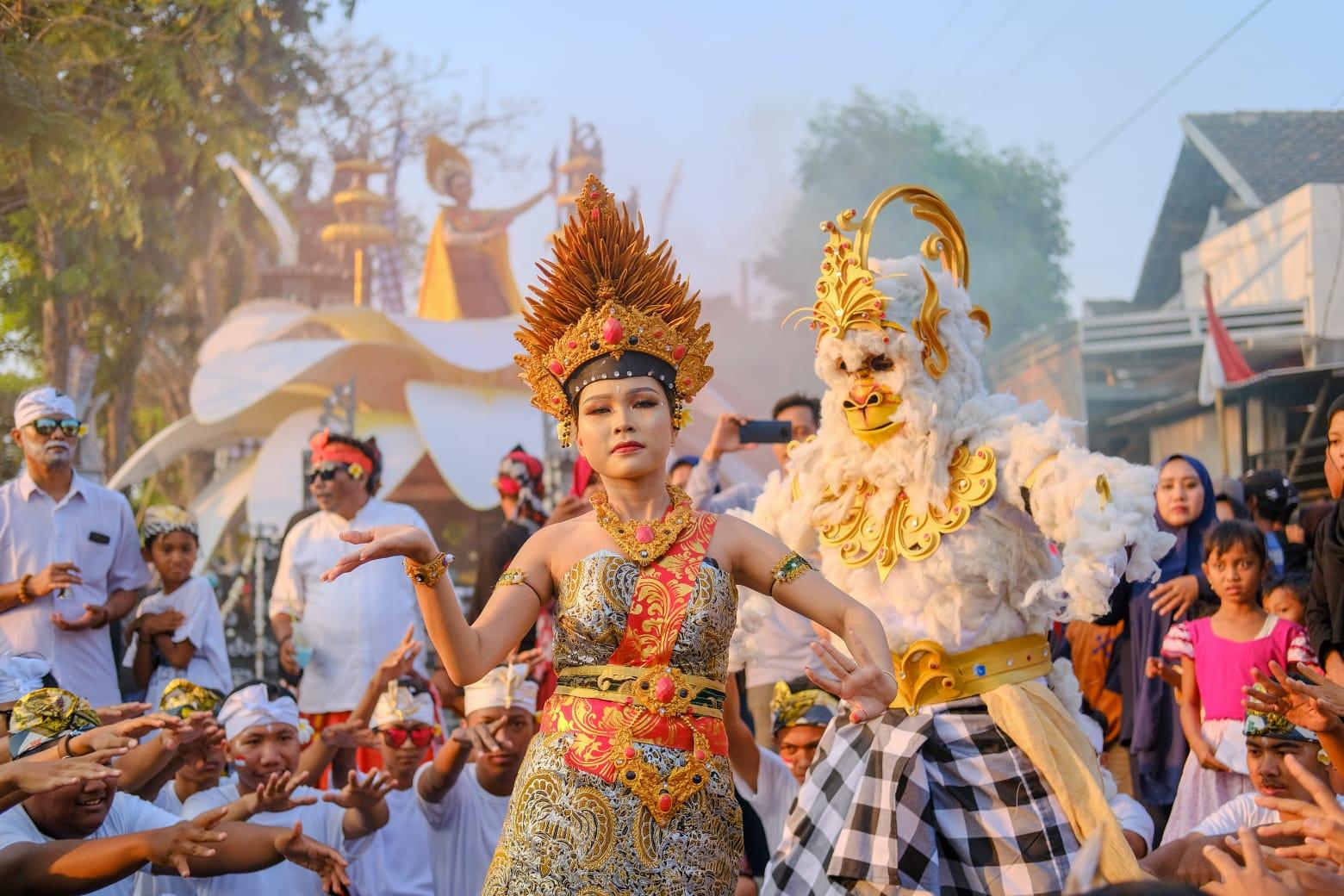 Meriahnya Merdeka Heppiii di Pasuruan, dari Adu Layangan hingga Karnaval Kesenian Ribuan Warga