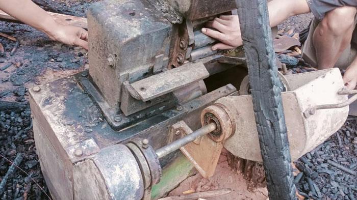 Mesin-bubut-kayu-ikut-terbakar-dalam-peristiwa-kebakaran-Tulungagung.jpg
