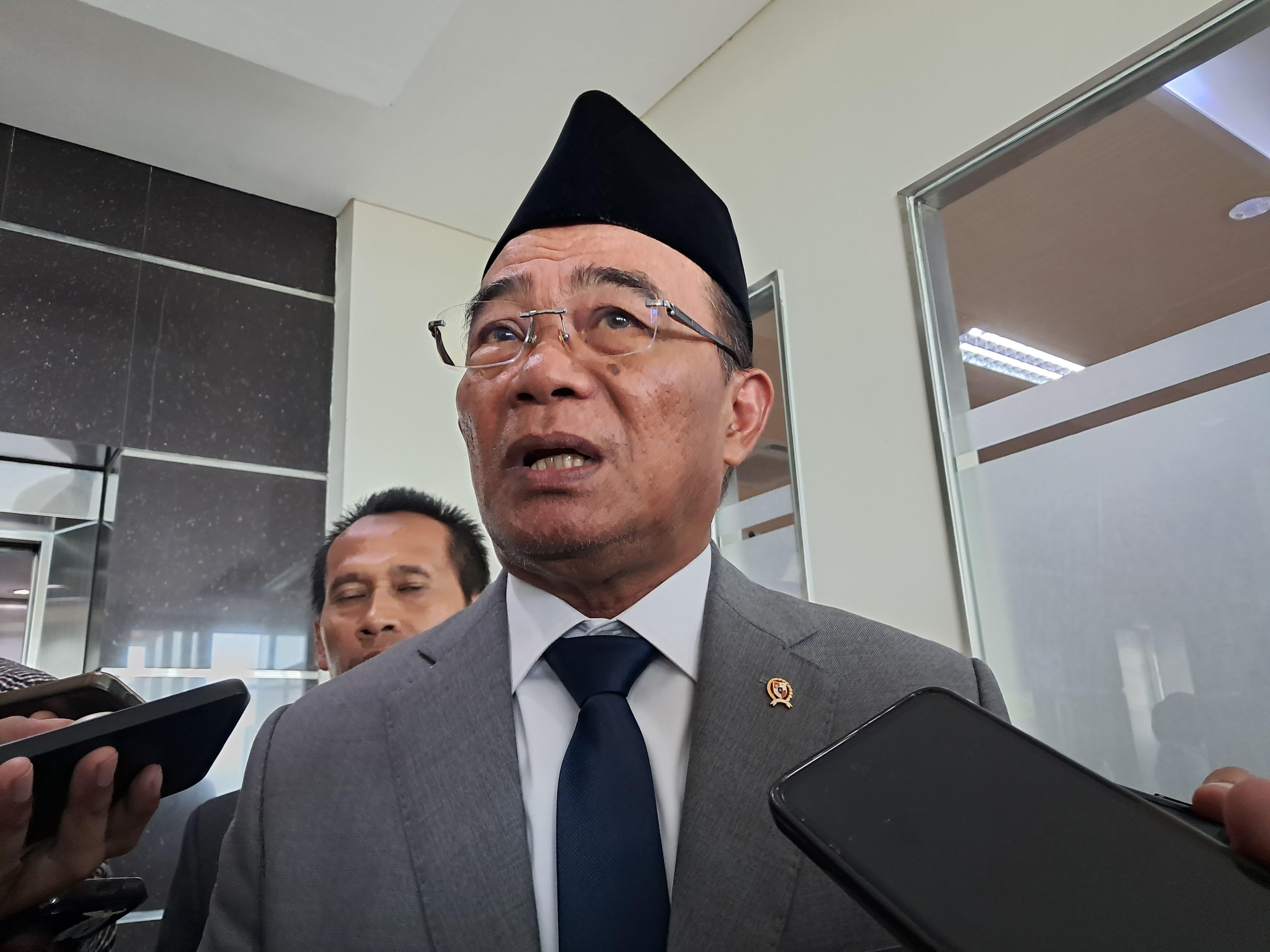 Muhadjir-Effendy-Penasihat-Khusus-Presiden-Bidang-Urusan-Haji.jpg