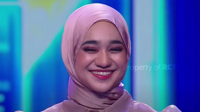 Nabila-Indonesian-Idol-2023-usai-berduet-dengan-Tiara-Andini.jpg